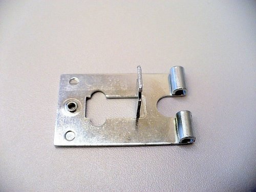 Zawias do łapki dociskającej w szufladzie SKV